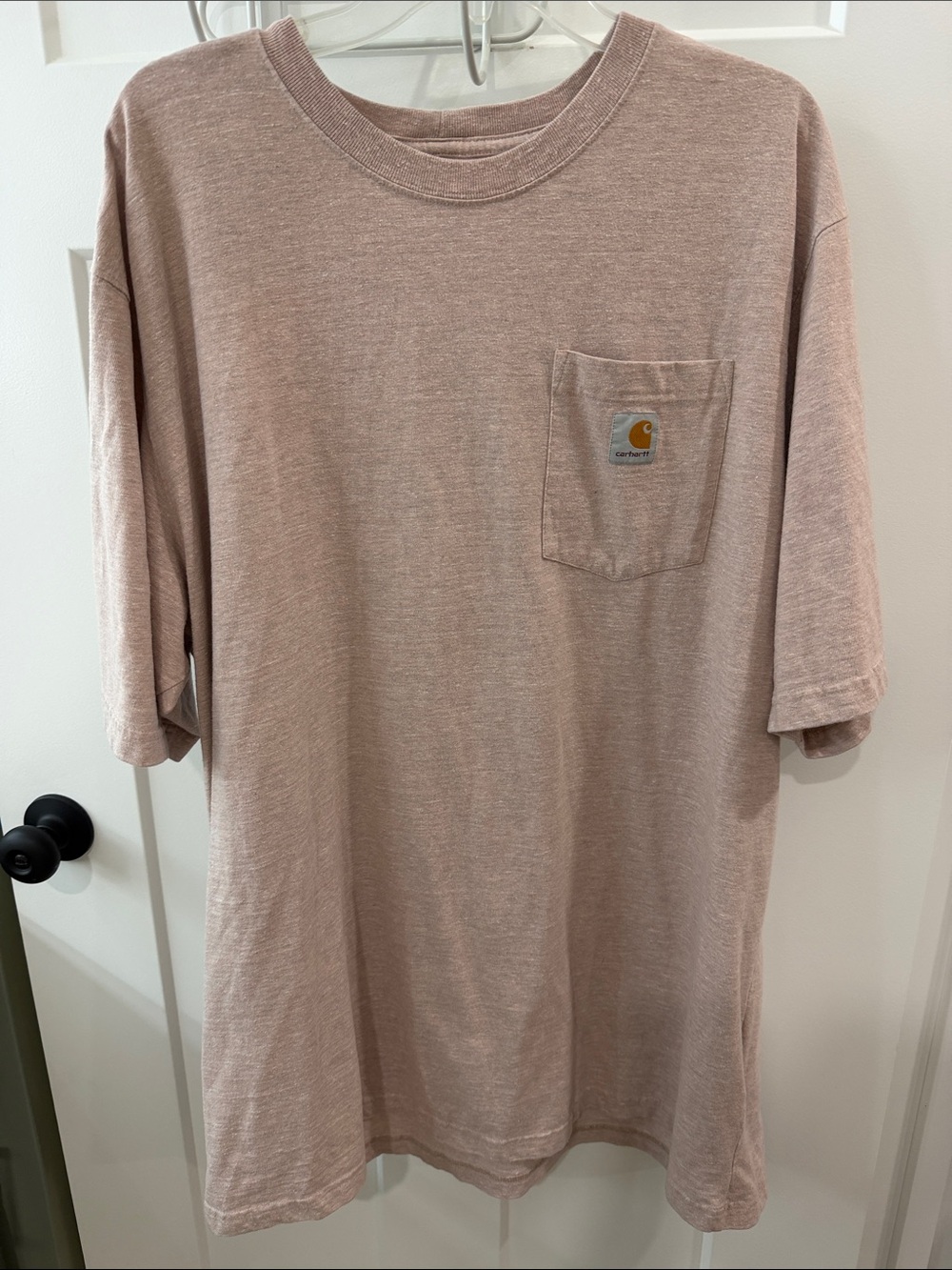 Carhartt Short-Sleeve Pocket Tee in Dusty Rose